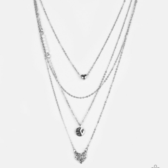 White Gypsy Heart Necklace Set - Picture 2 of 3